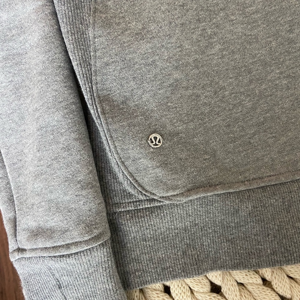 Lululemon Jacket - Picture 4 of 4